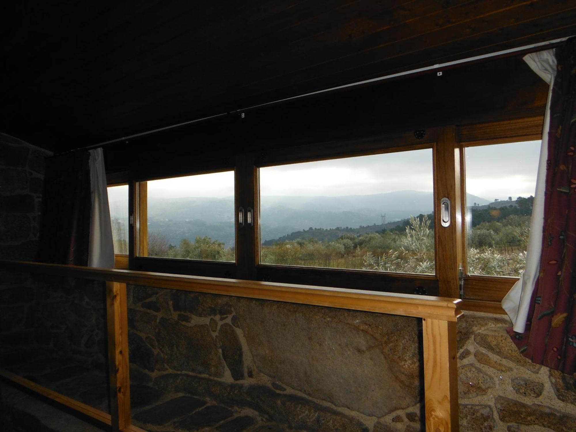 Outros Tempos Turismo De Aldeia Hotel Aricera ภายนอก รูปภาพ