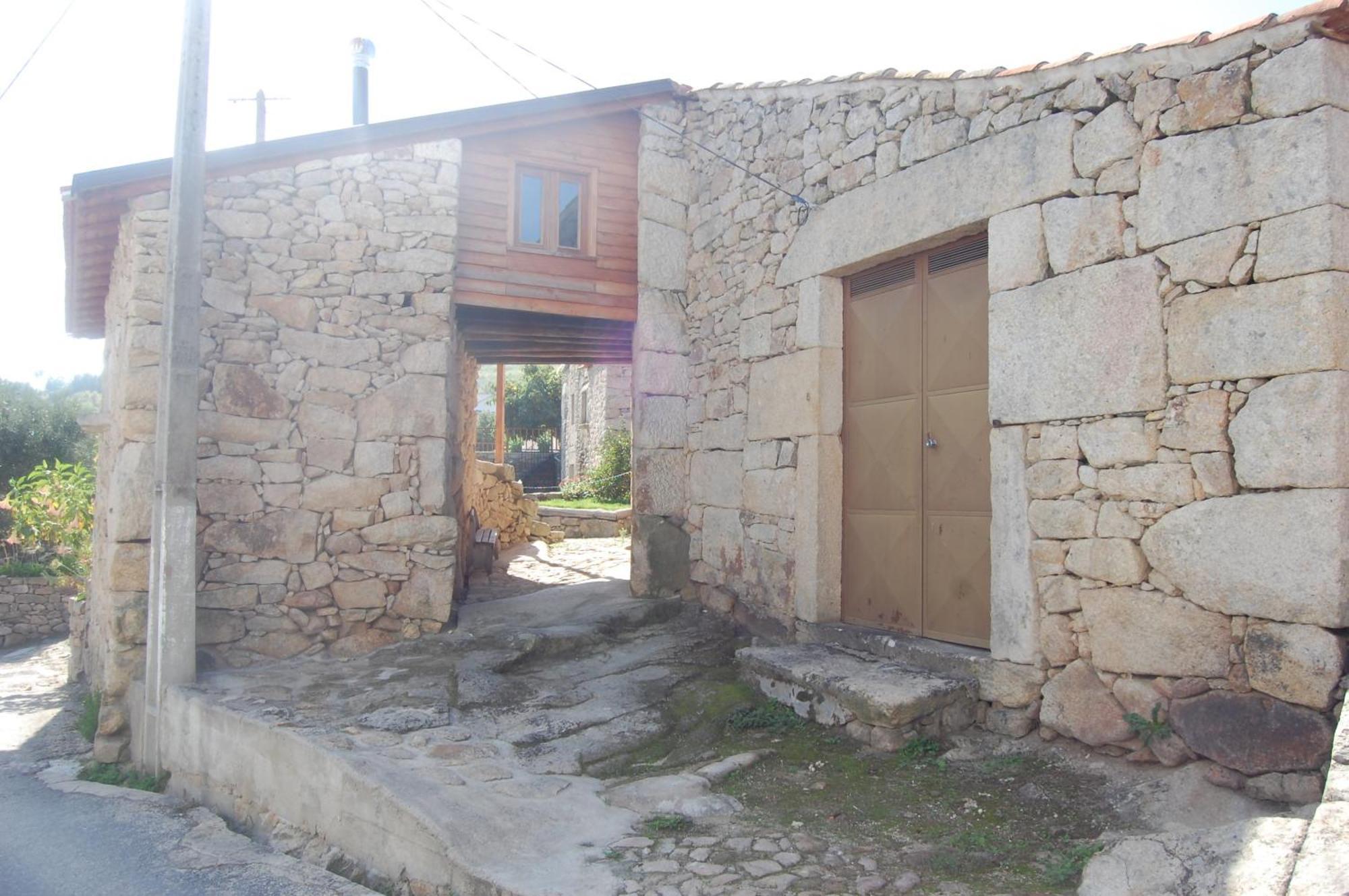 Outros Tempos Turismo De Aldeia Hotel Aricera ภายนอก รูปภาพ