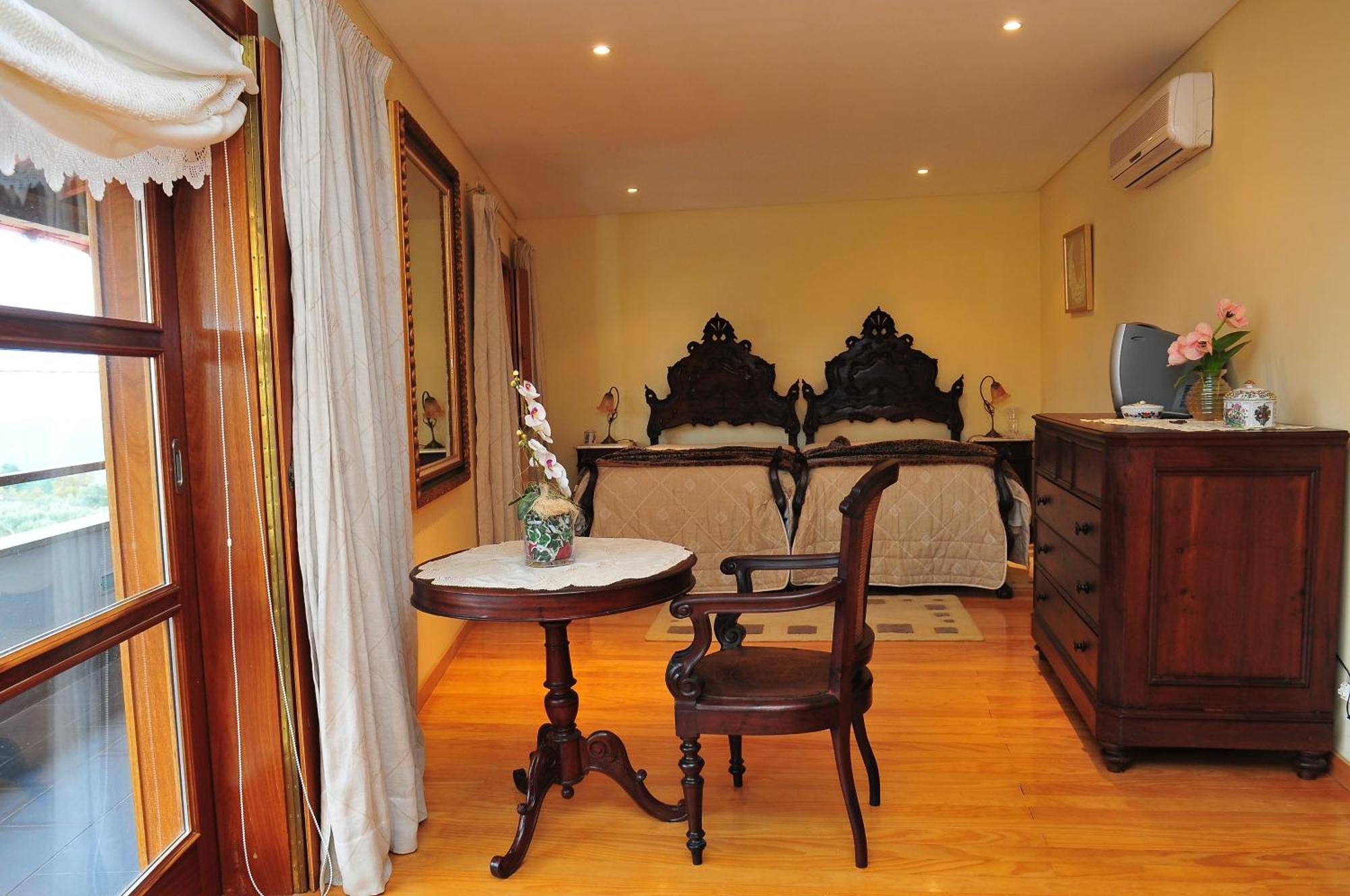 Outros Tempos Turismo De Aldeia Hotel Aricera ภายนอก รูปภาพ