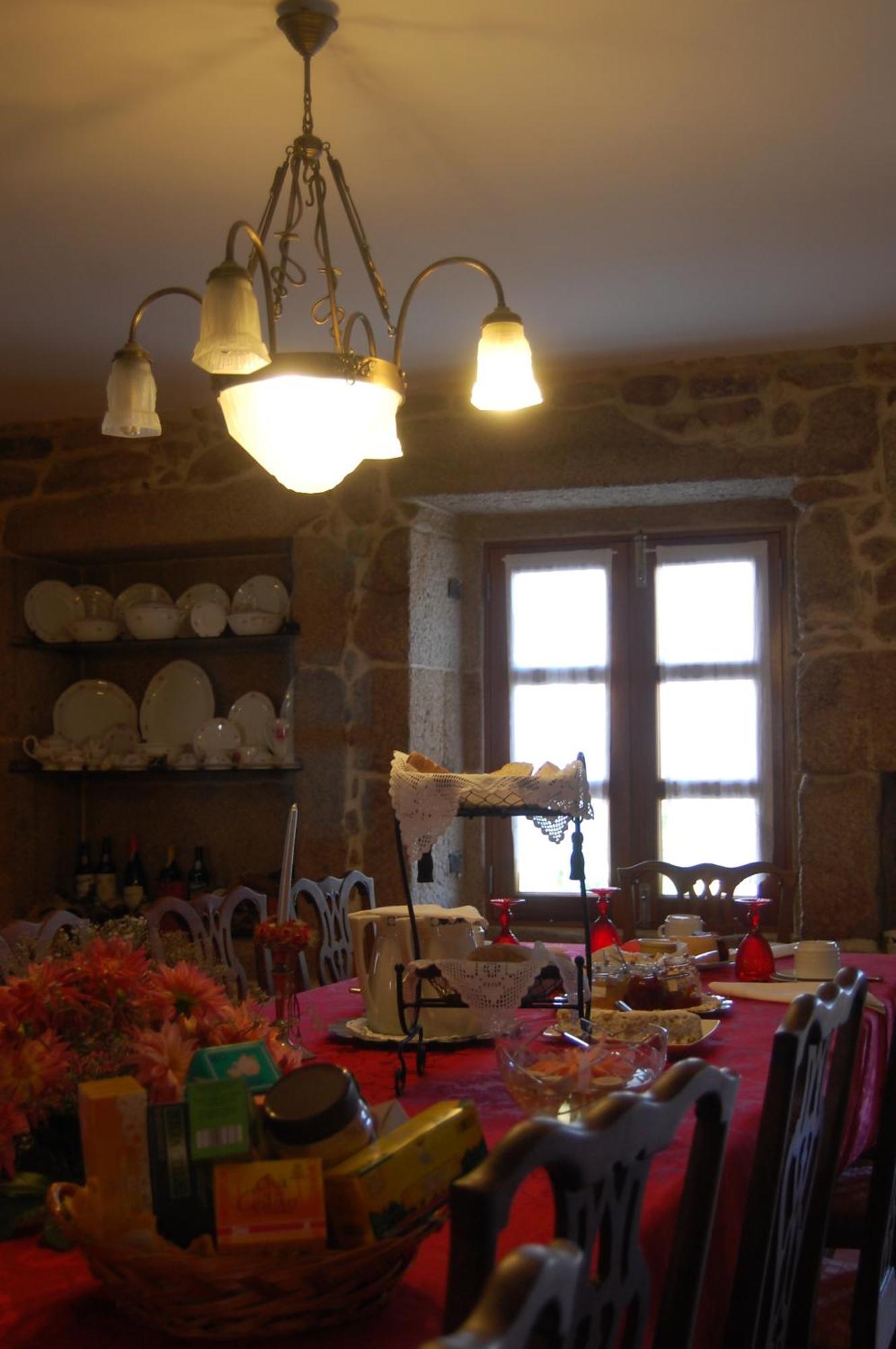 Outros Tempos Turismo De Aldeia Hotel Aricera ภายนอก รูปภาพ