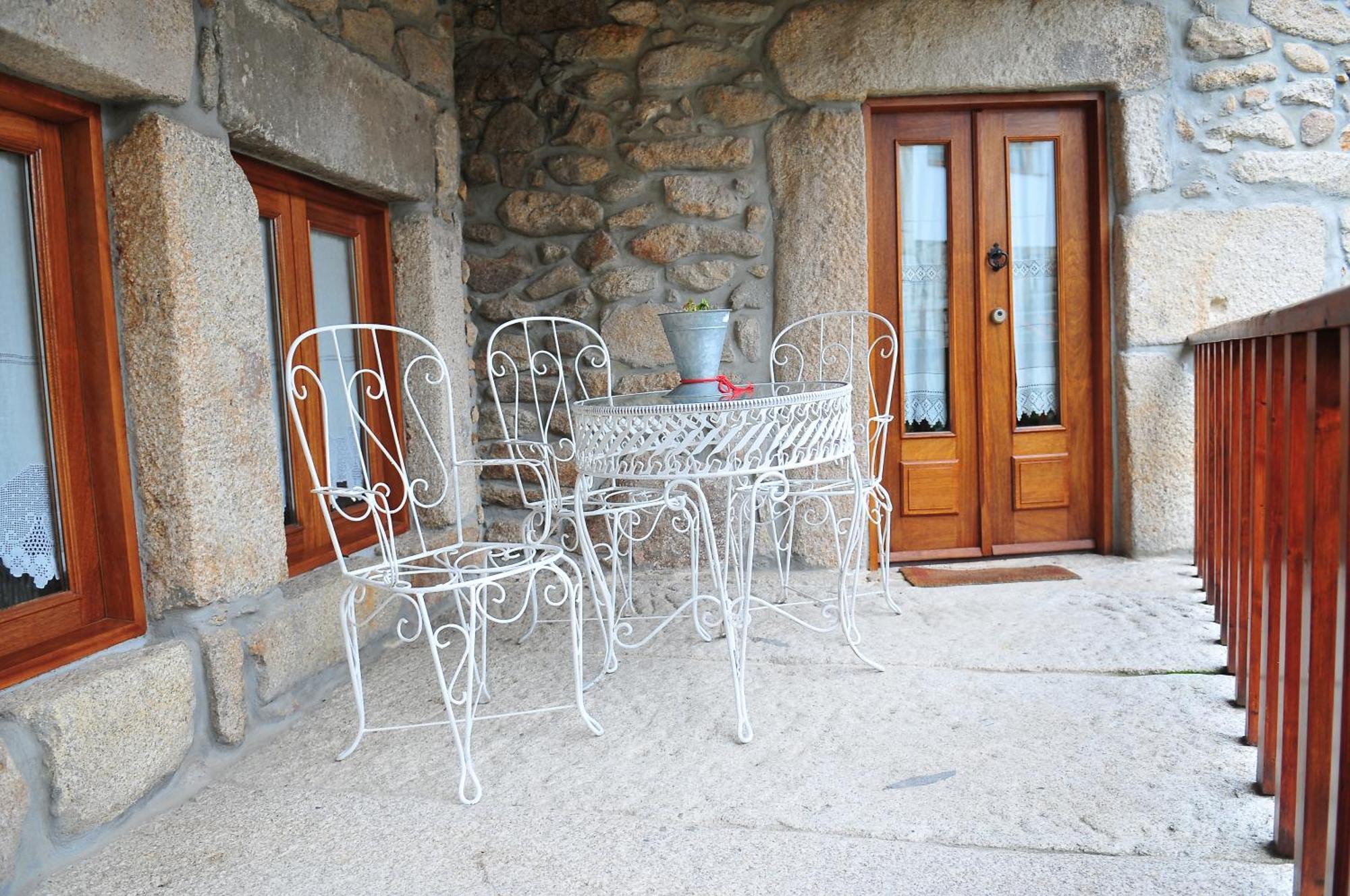 Outros Tempos Turismo De Aldeia Hotel Aricera ภายนอก รูปภาพ