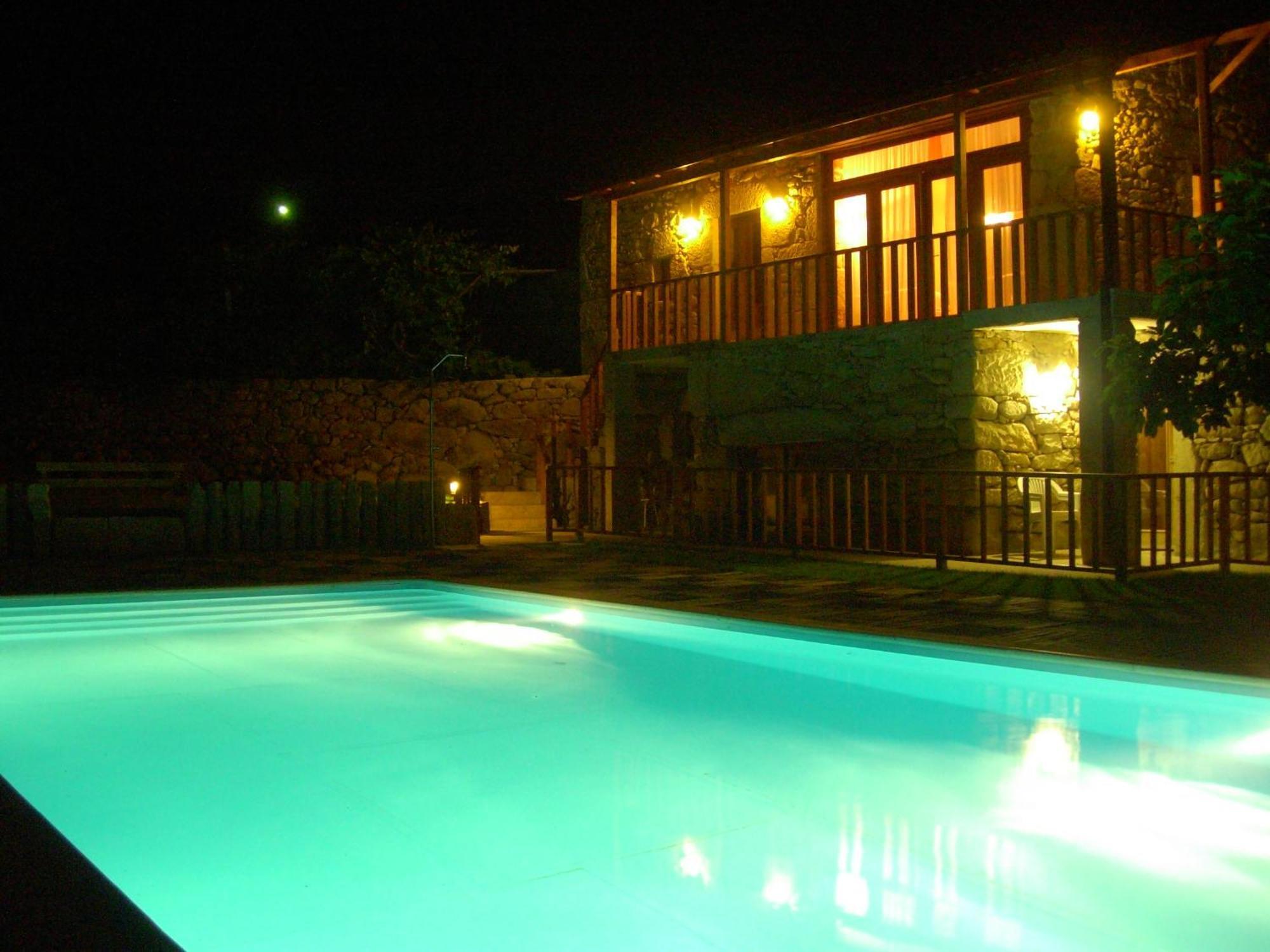 Outros Tempos Turismo De Aldeia Hotel Aricera ภายนอก รูปภาพ